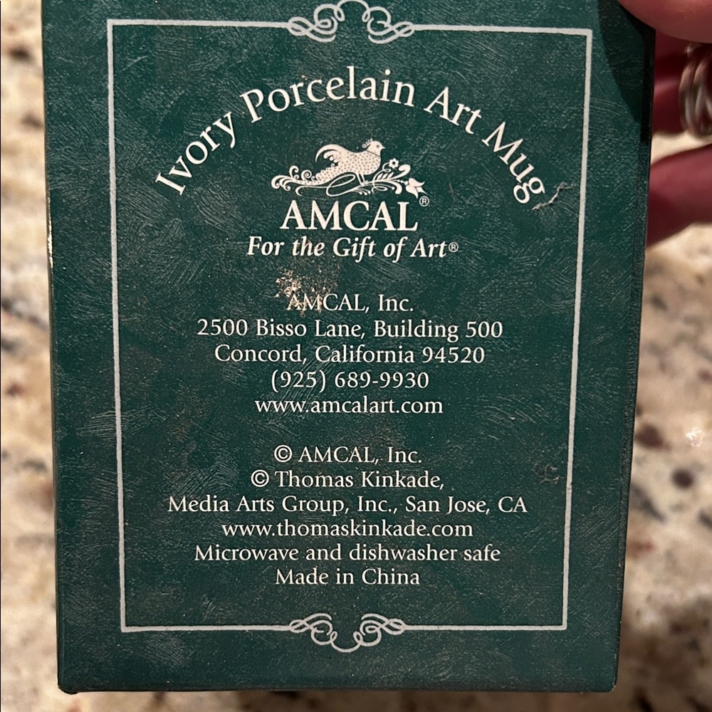 Thomas Kinkade Mug with Scenic Design - Picture 5 of 10